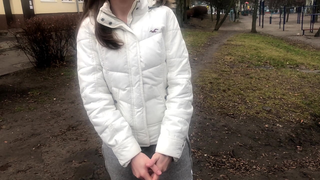 Ақша үшін Бейтаныс Сорады және Бітелді. Орыс әуесқойы. Сөйлесумен.